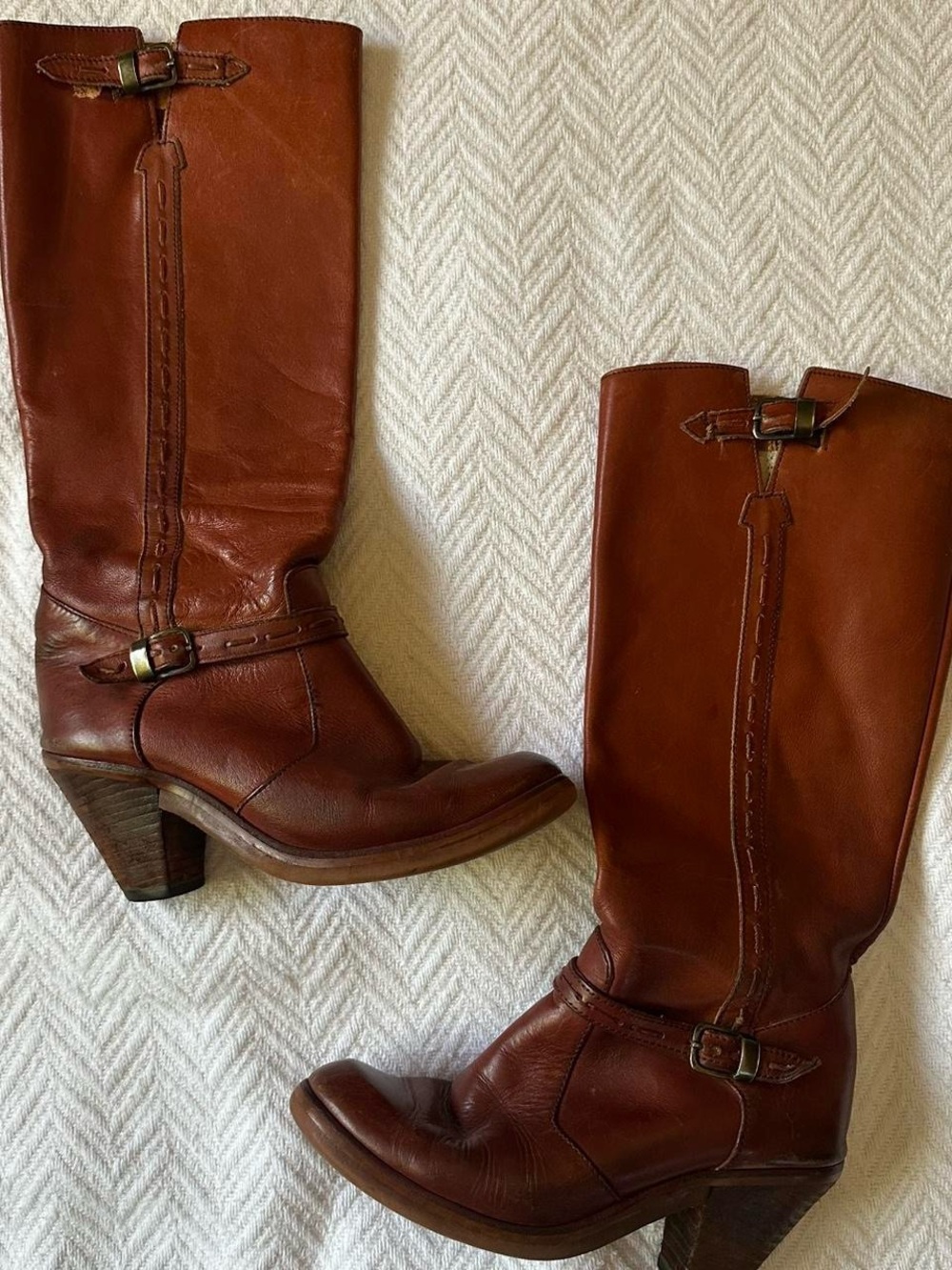 Vintage Women’s red Brown Leather Mid-Calf Heeled Riding Boots